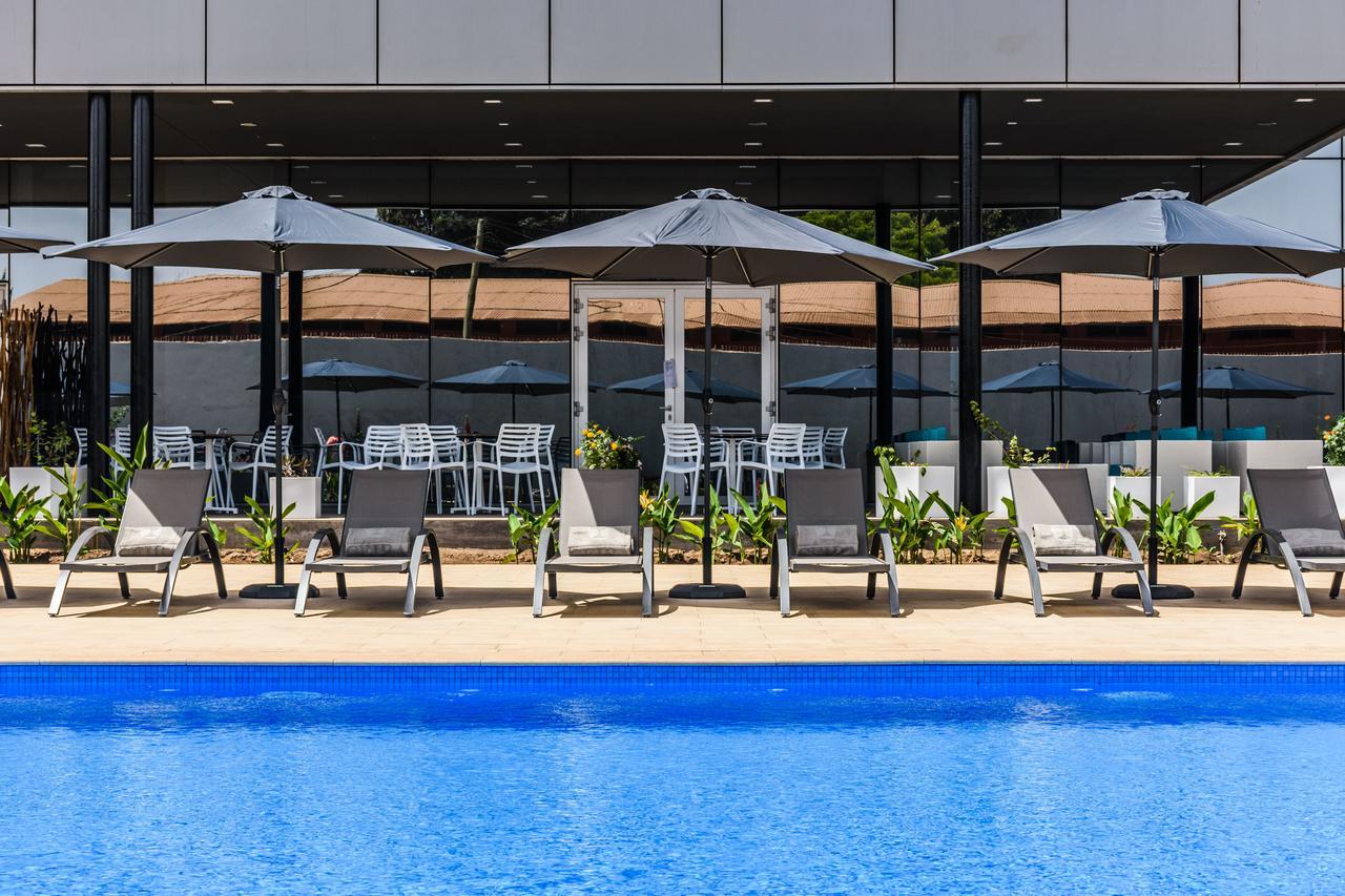 Ceiba Hotel Bissau Buitenkant foto