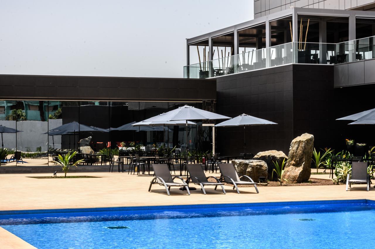 Ceiba Hotel Bissau Buitenkant foto