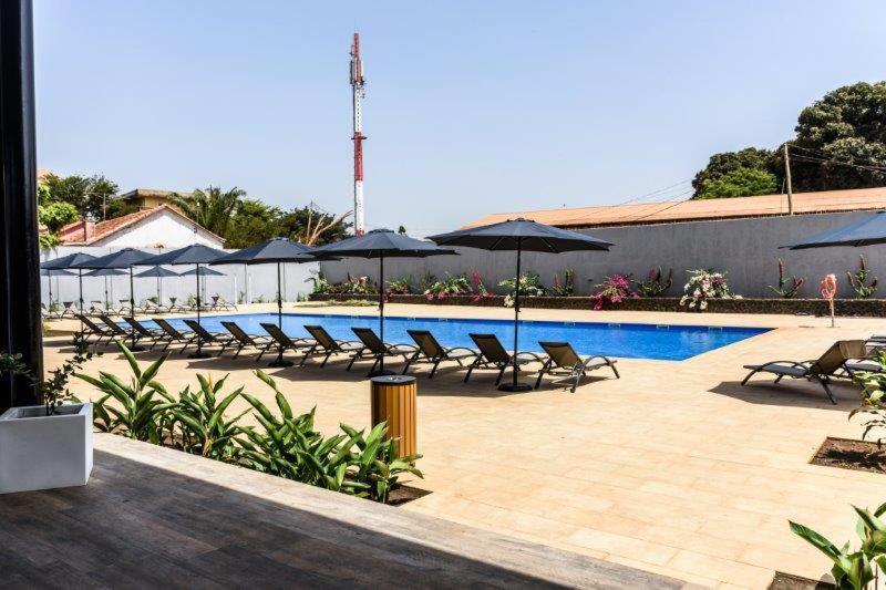 Ceiba Hotel Bissau Buitenkant foto